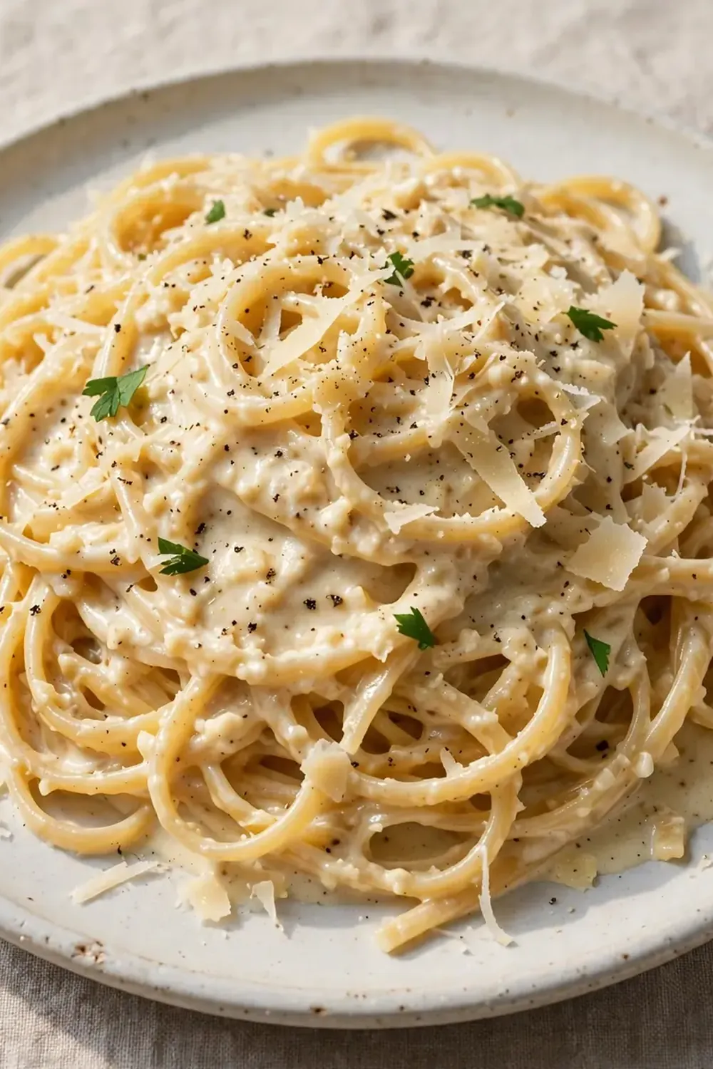 Creamy Garlic Parmesan Linguine