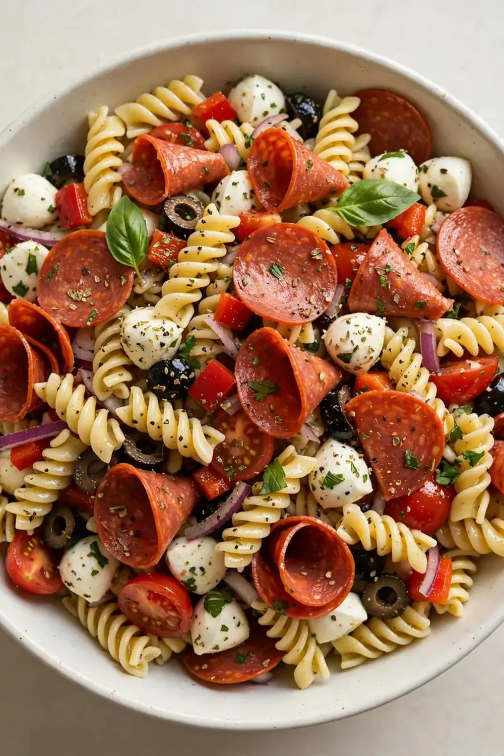 Classic Italian Pasta Salad (Beef Pepperoni & Mozzarella)